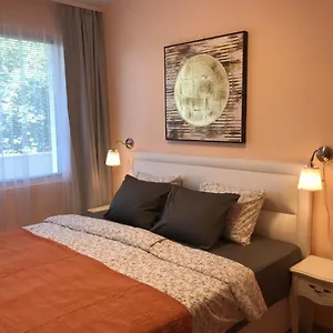 apartment-mangusta.varna-hotels.com/